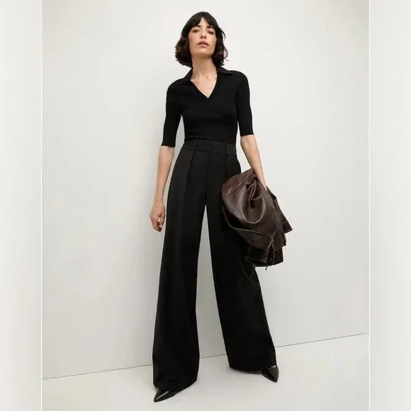 VERONICA BEARD Emily V-neck Top - Picture 4 of 9